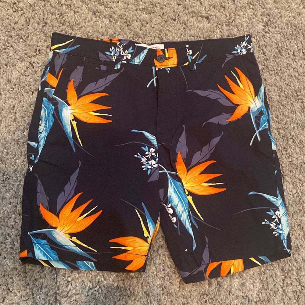 Men’s Penguin Floral Shorts
